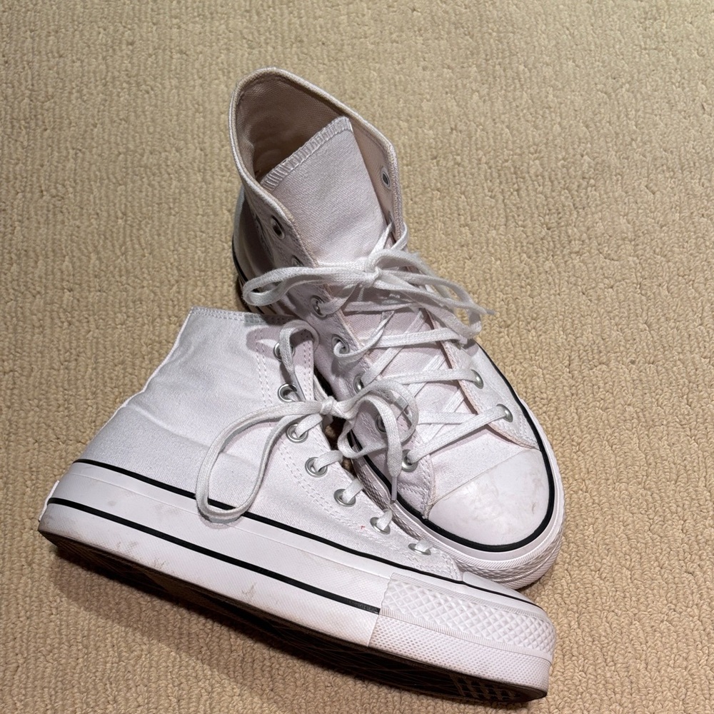 Platform Converse Sneakers